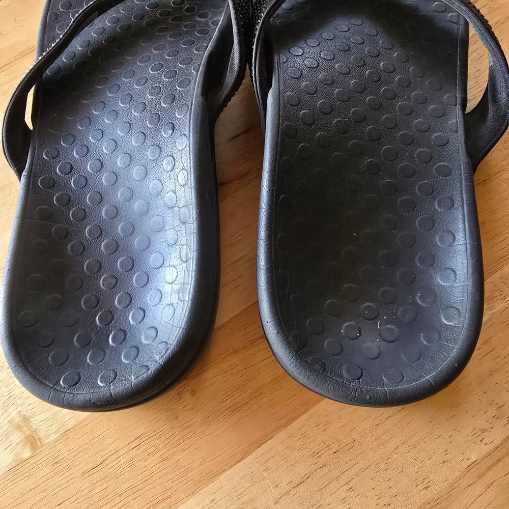 Vionic Tide Rhinestone Flip Flop Sandal Womens 12 Black Orthotic Comfort Sparkle - Picture 10 of 10